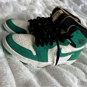 Stadium Green Jordan’s 💚💚